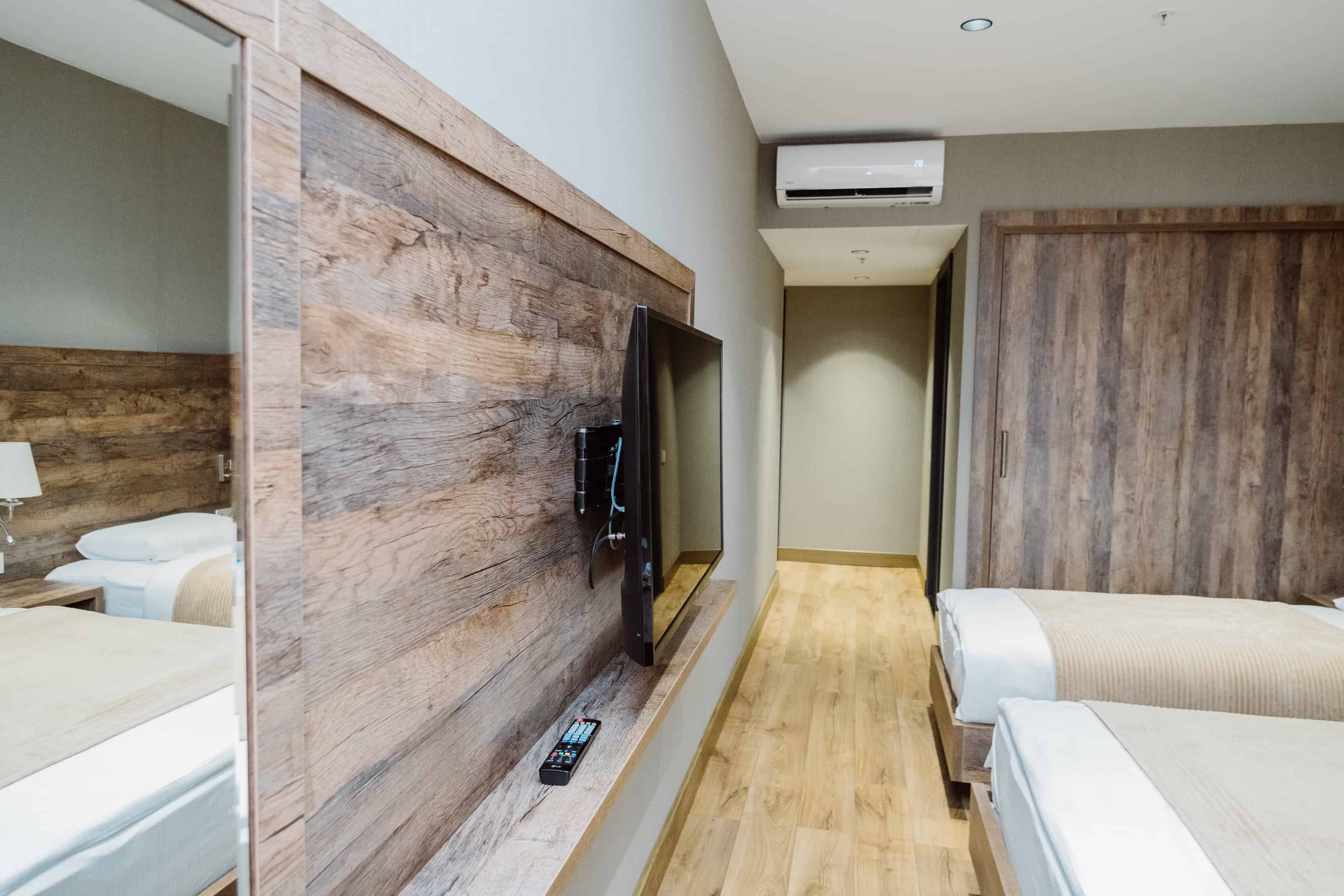 HVAC, fresh air, heating & cooling photo 1