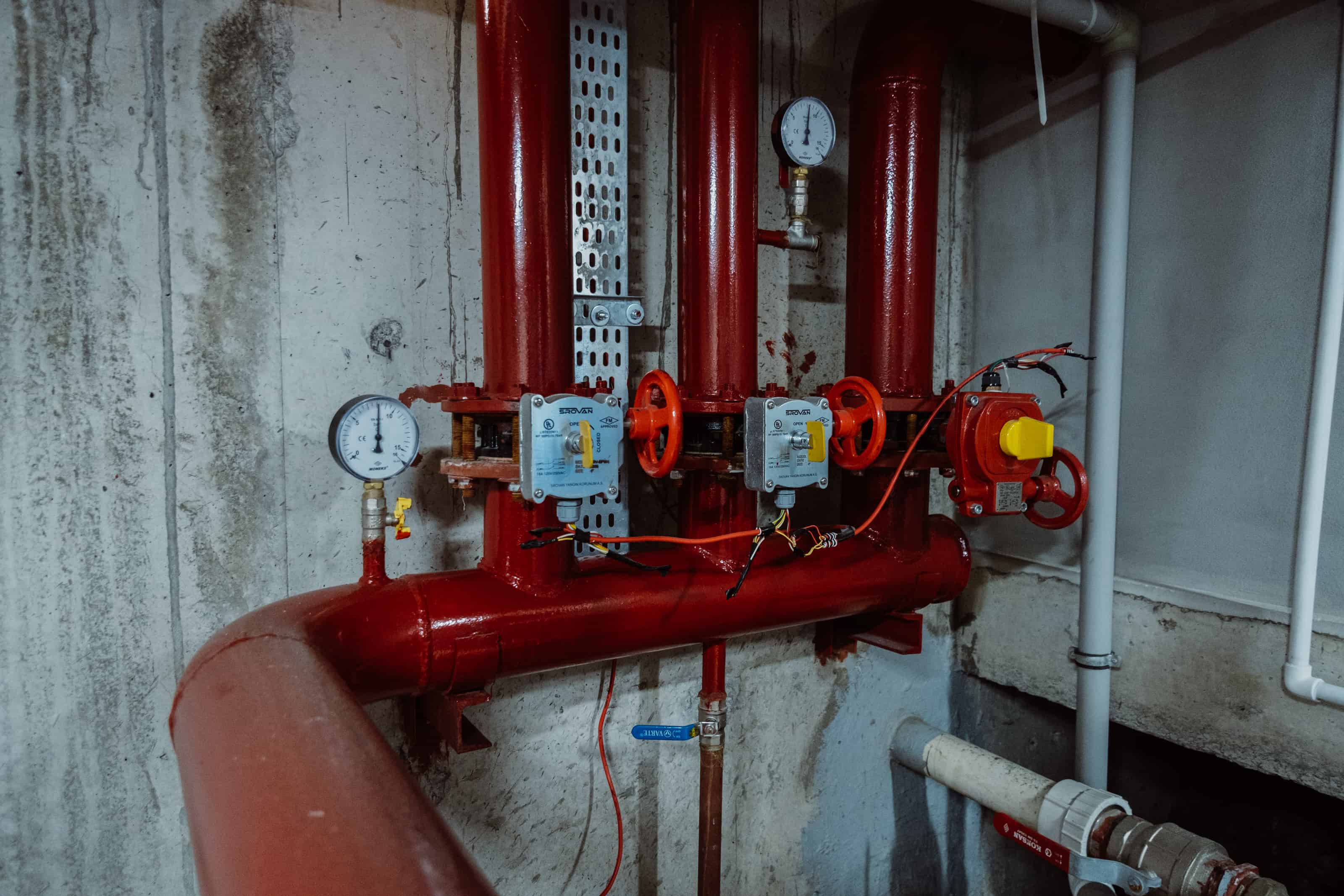 Fire alarm & emergency announcement photo 1